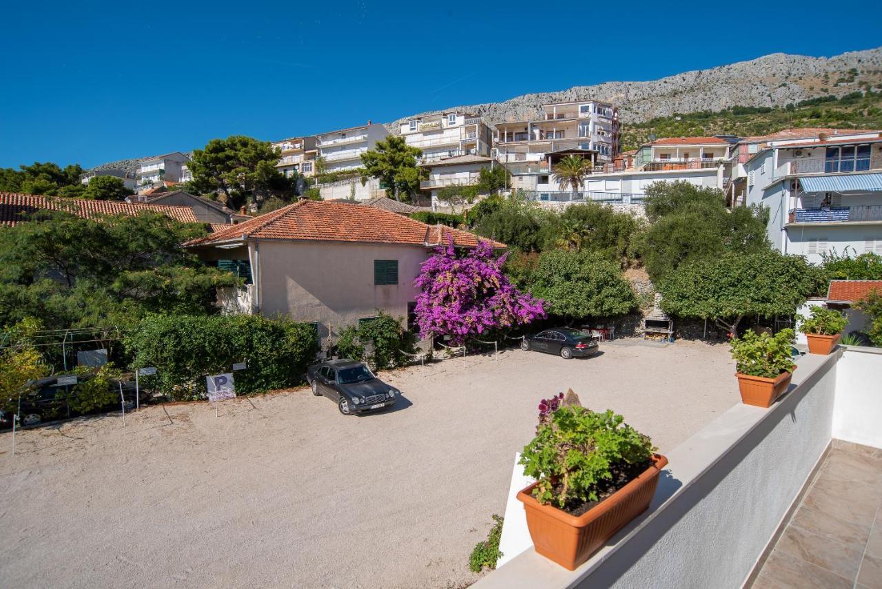 Apartments By The Sea Sumpetar, Omis - 2808 Buitenkant foto