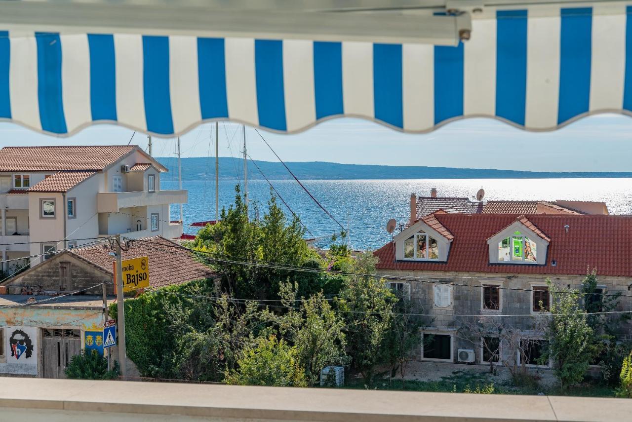 Apartments By The Sea Sumpetar, Omis - 2808 Buitenkant foto